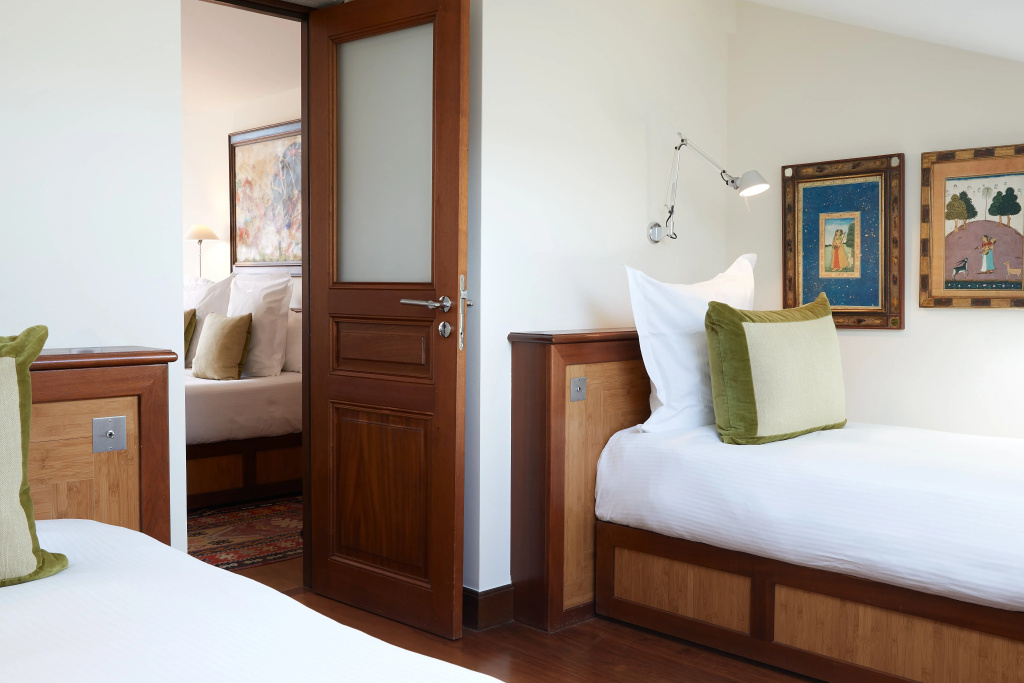 guest_rooms