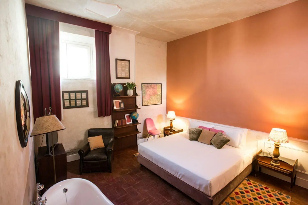 guest_rooms
