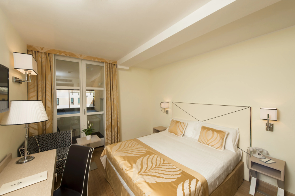 guest_rooms