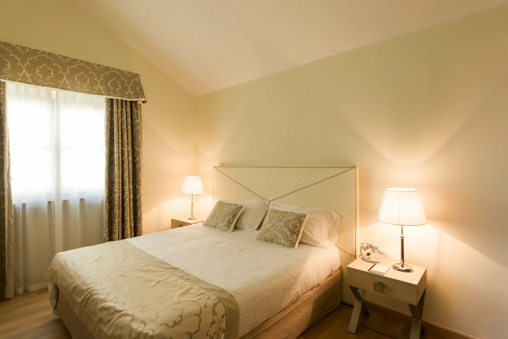guest_rooms