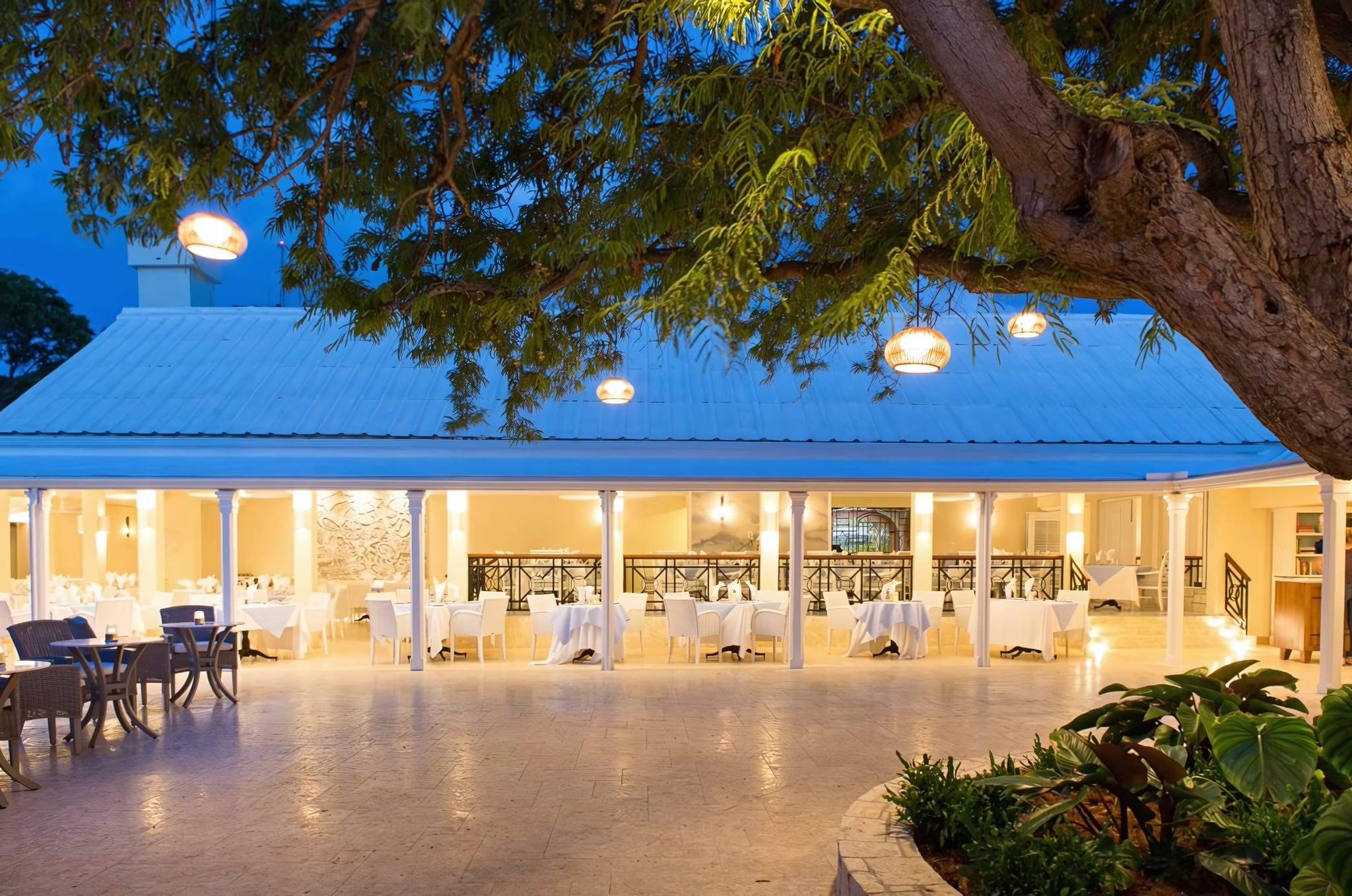 Candlelit Dining and Dancing at the Tamarind