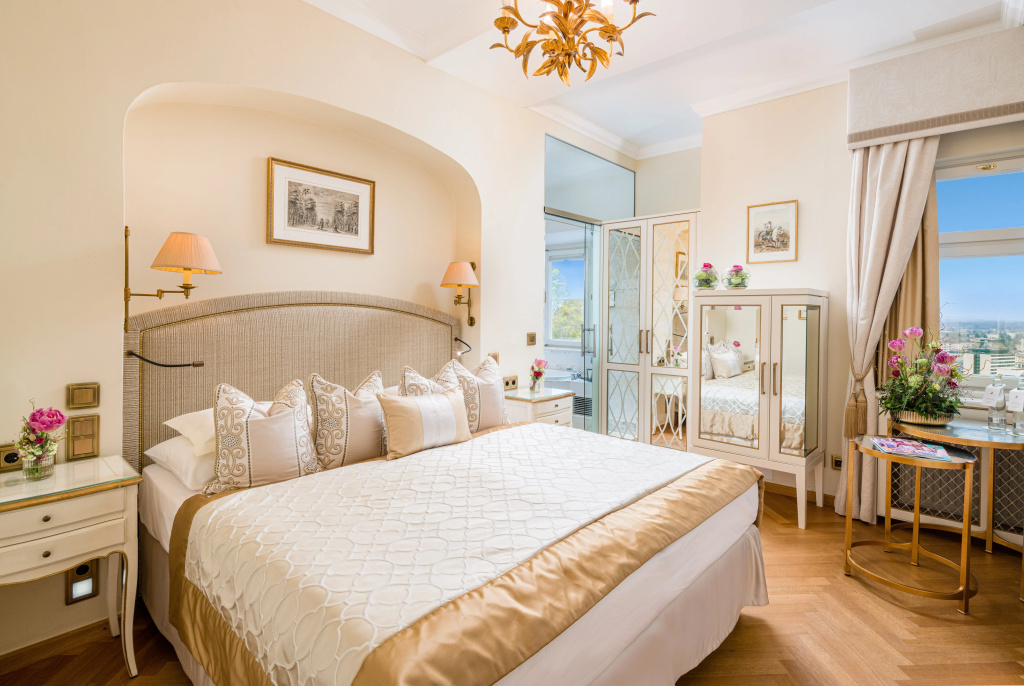 guest_rooms