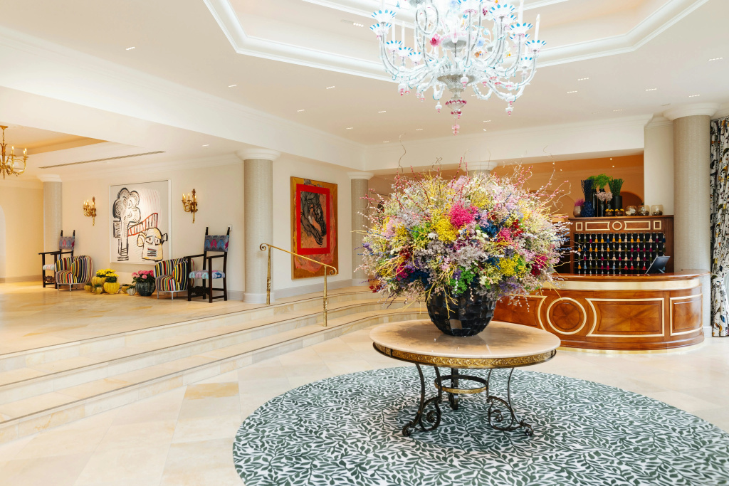 lobby