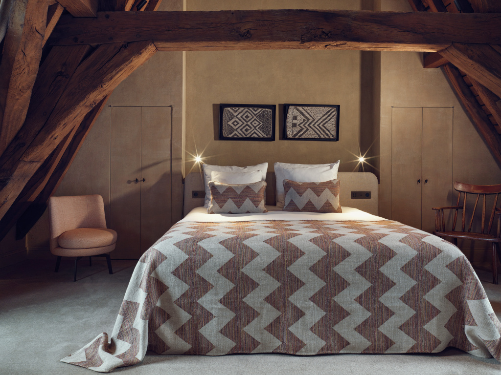 guest_rooms