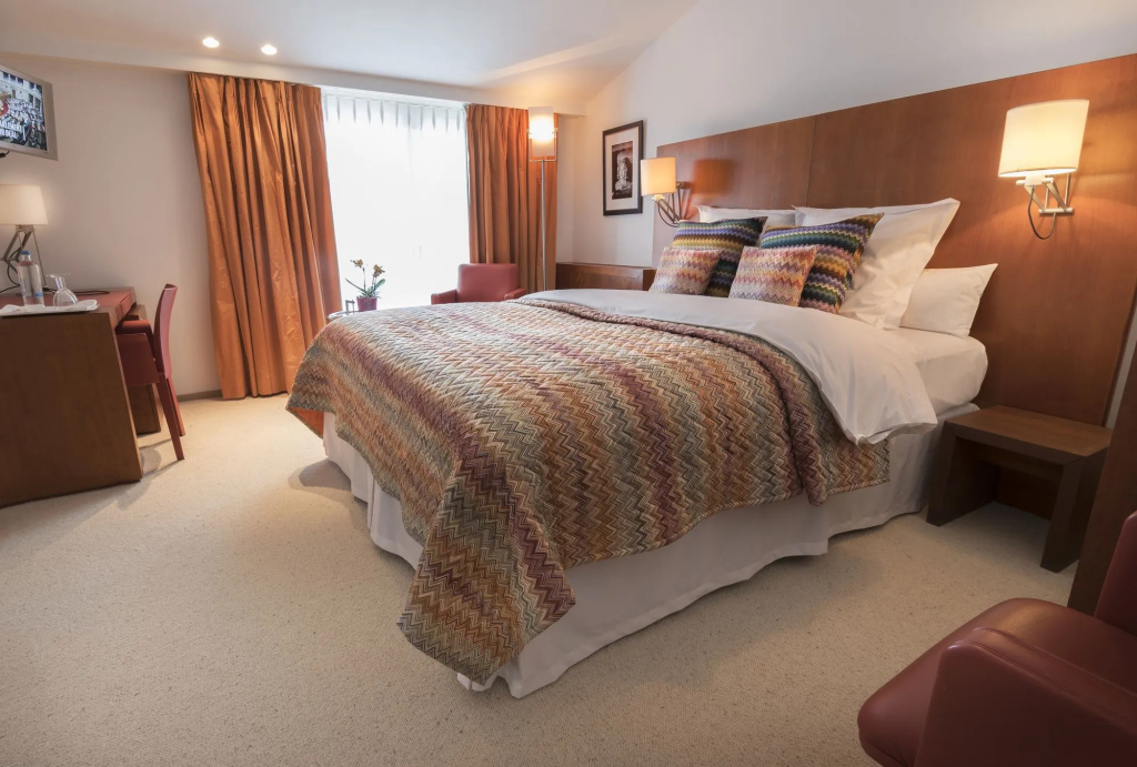 guest_rooms