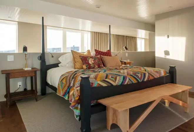 guest_rooms