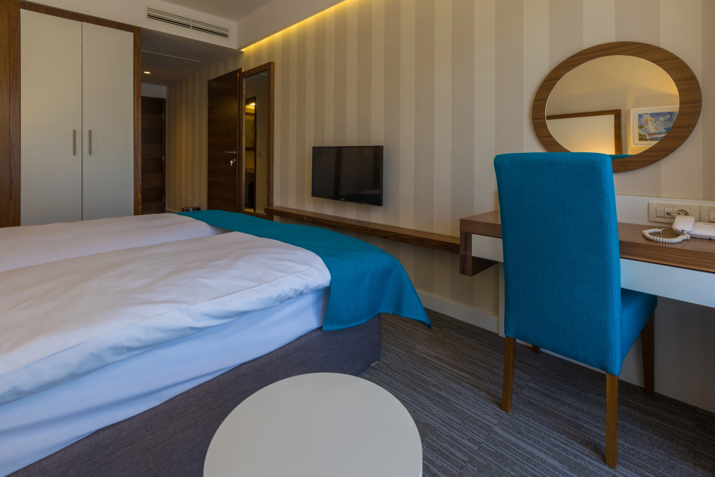 guest_rooms