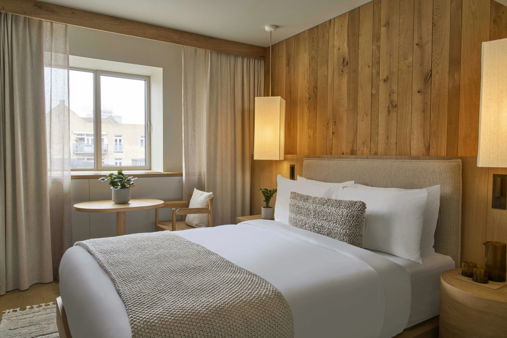 guest_rooms