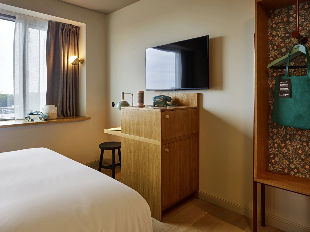 guest_rooms