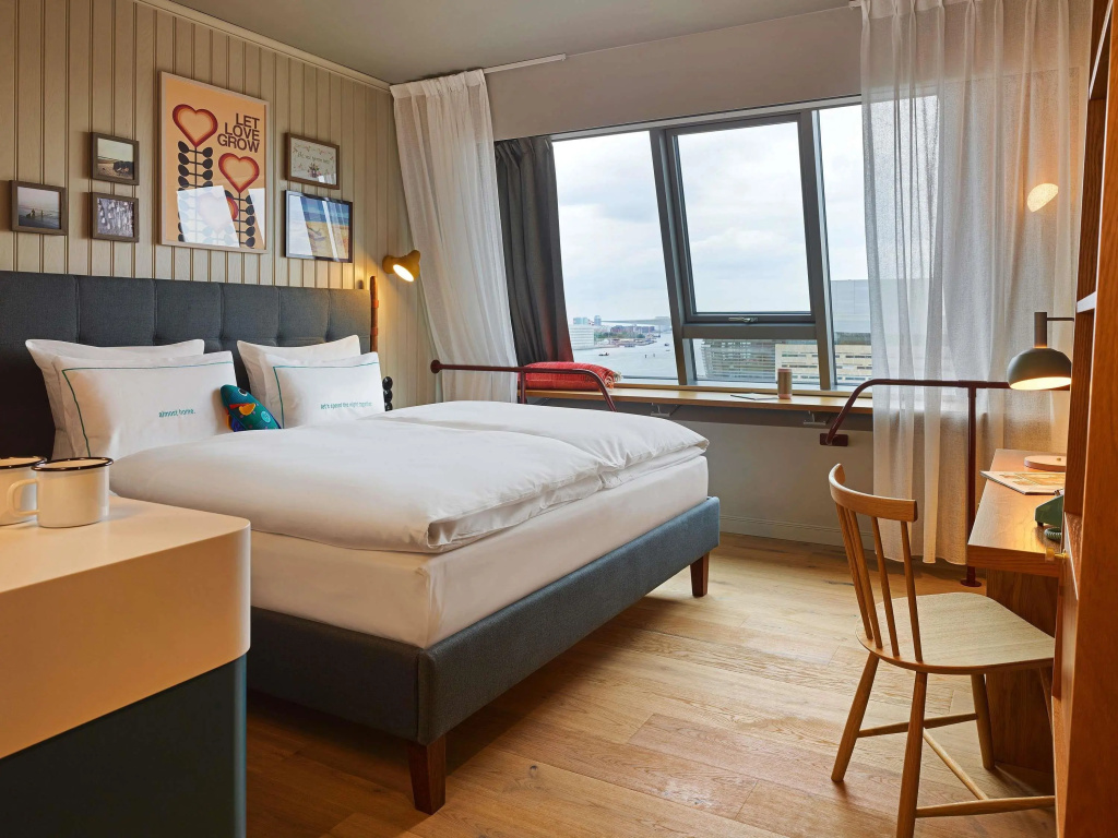 guest_rooms