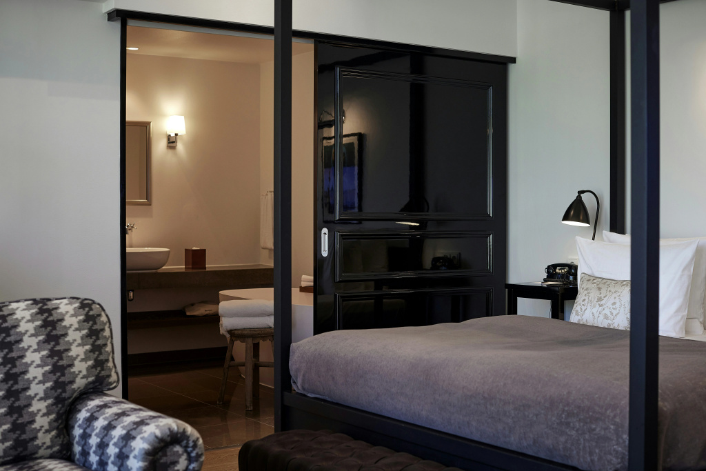 guest_rooms