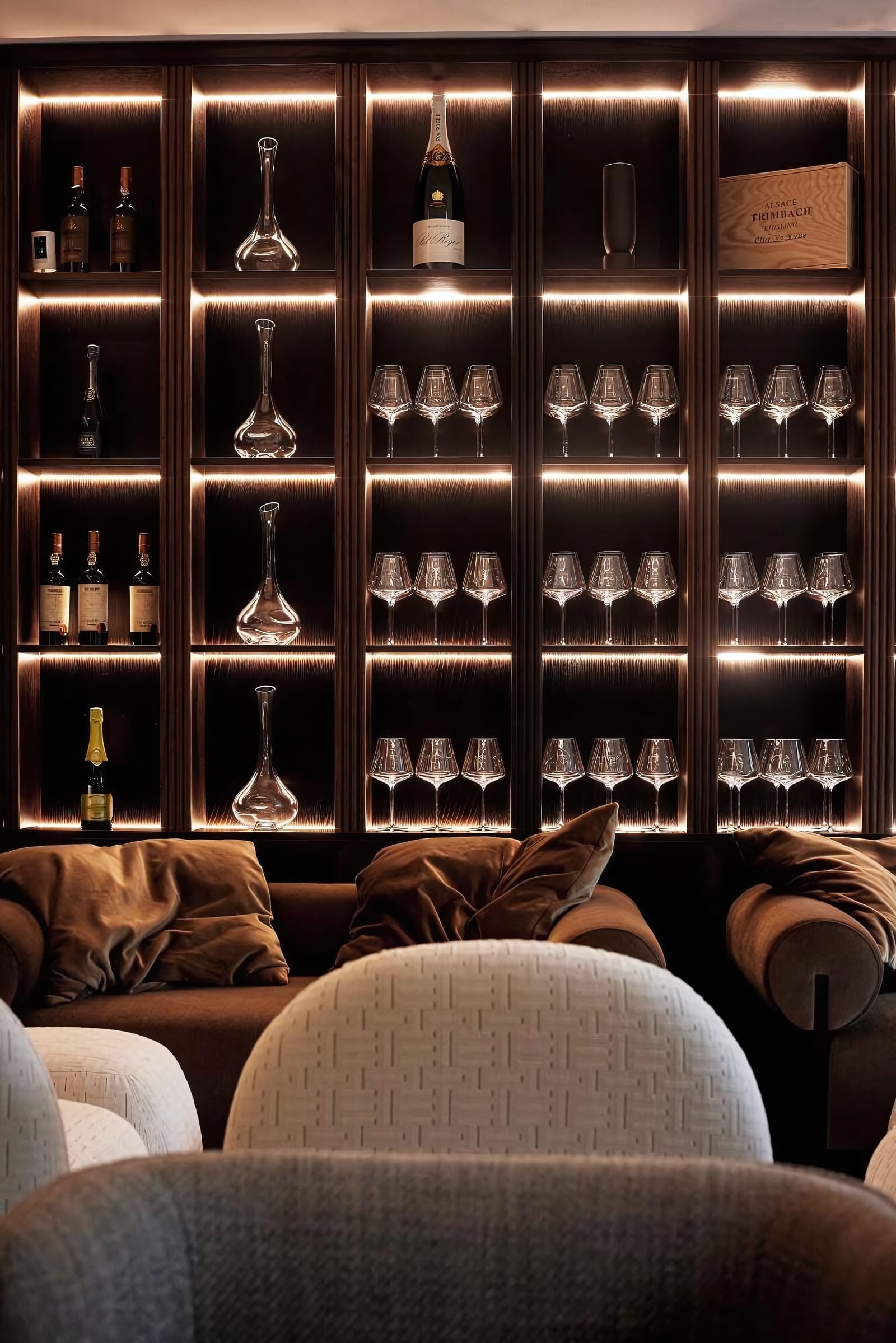 A Chic Wine Bar for Unwinding