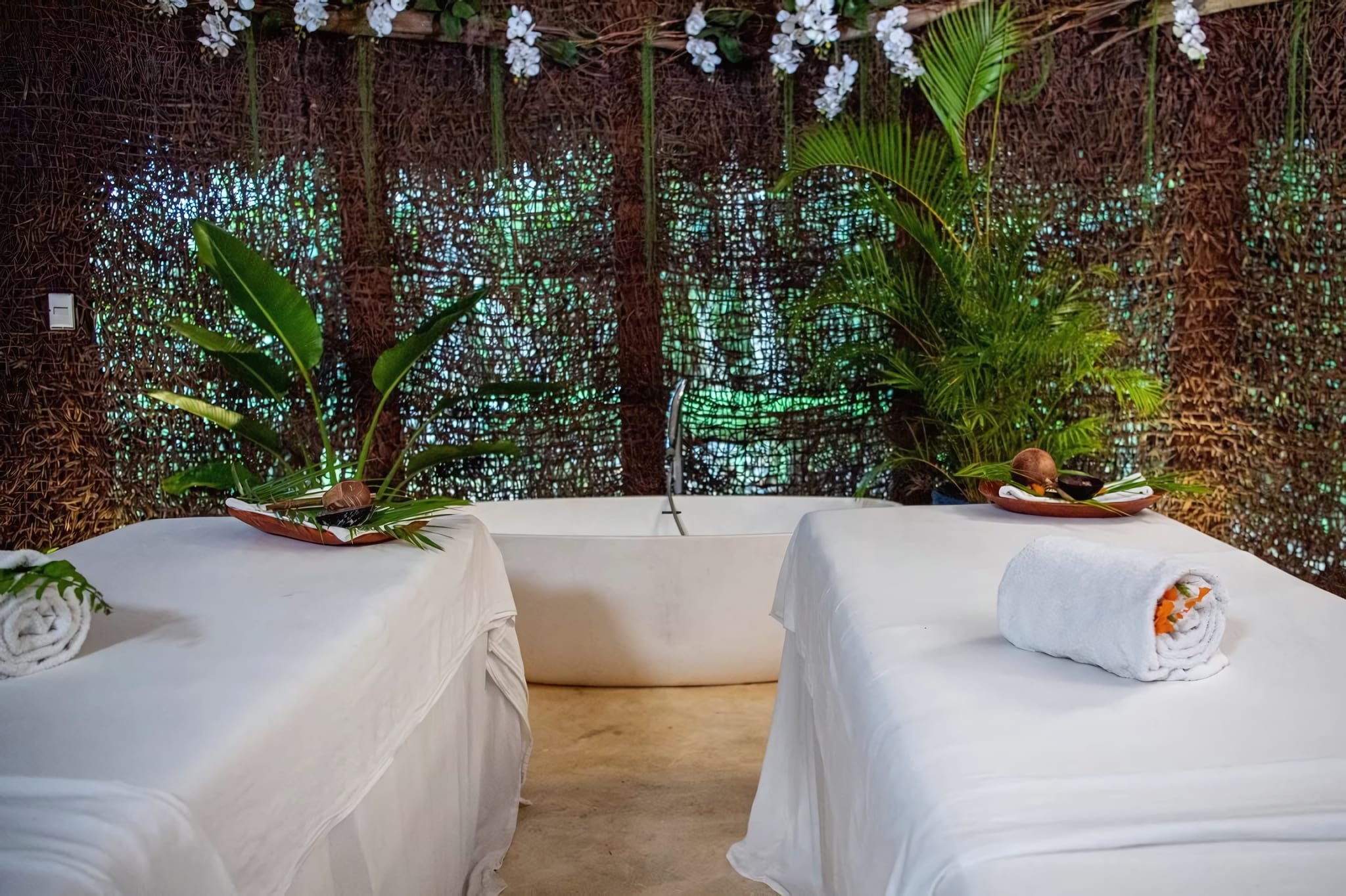 Coconut Whispers Spa in the Jungle