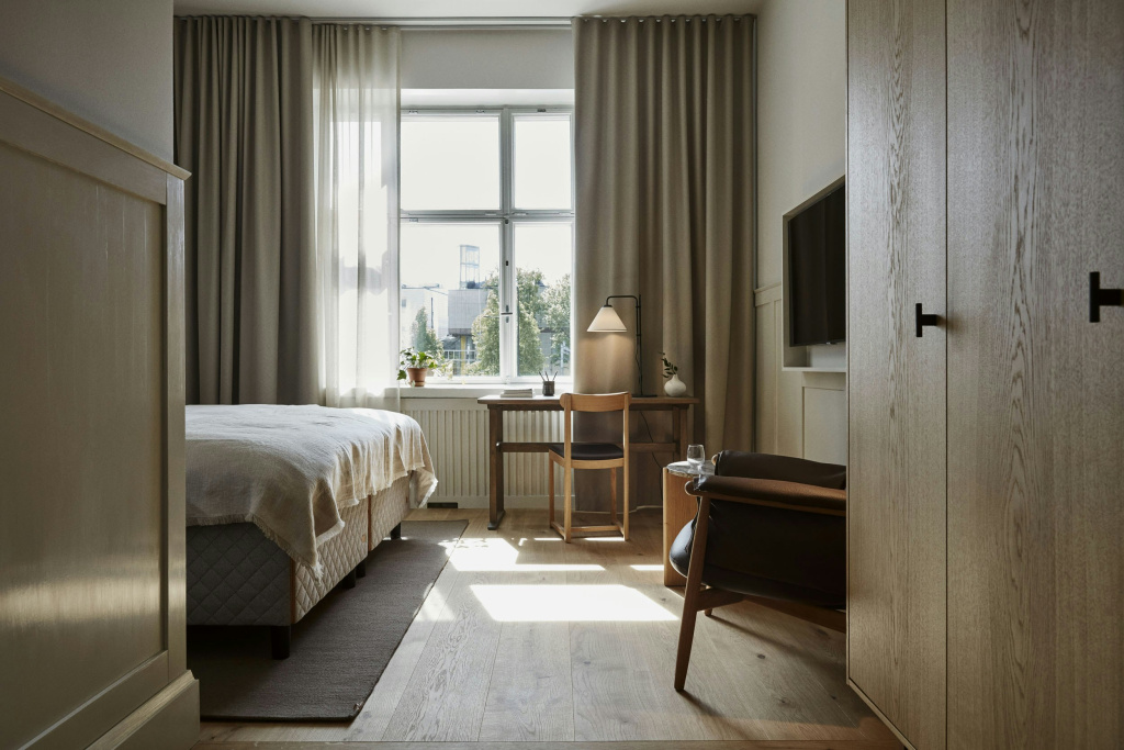 guest_rooms