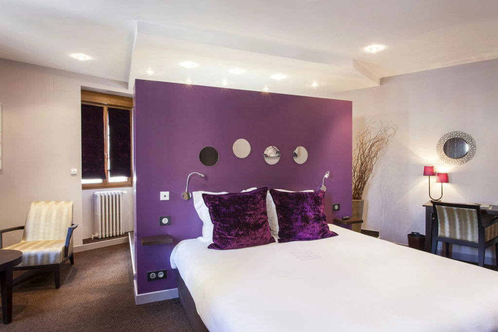 guest_rooms