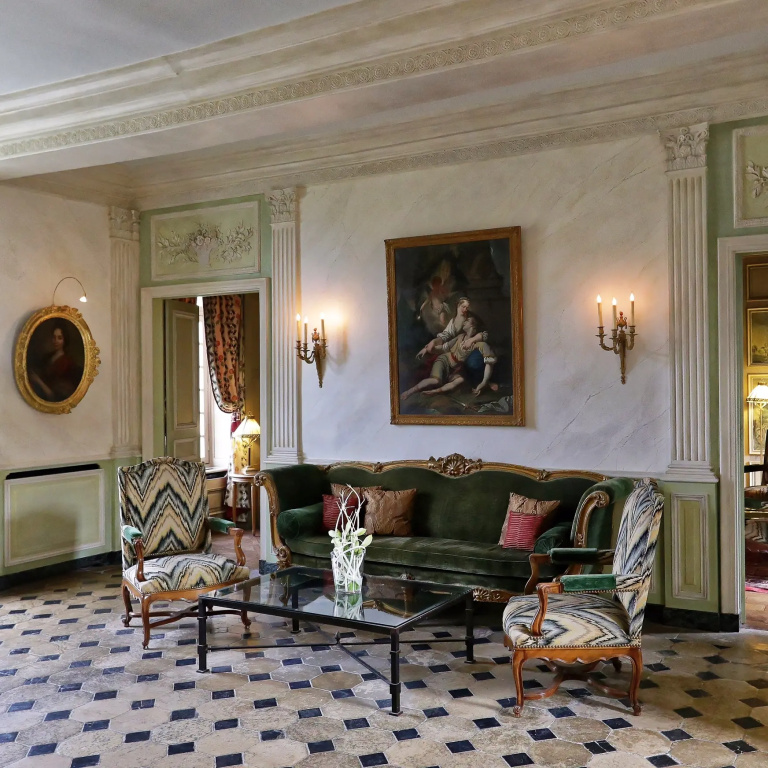 guest_rooms