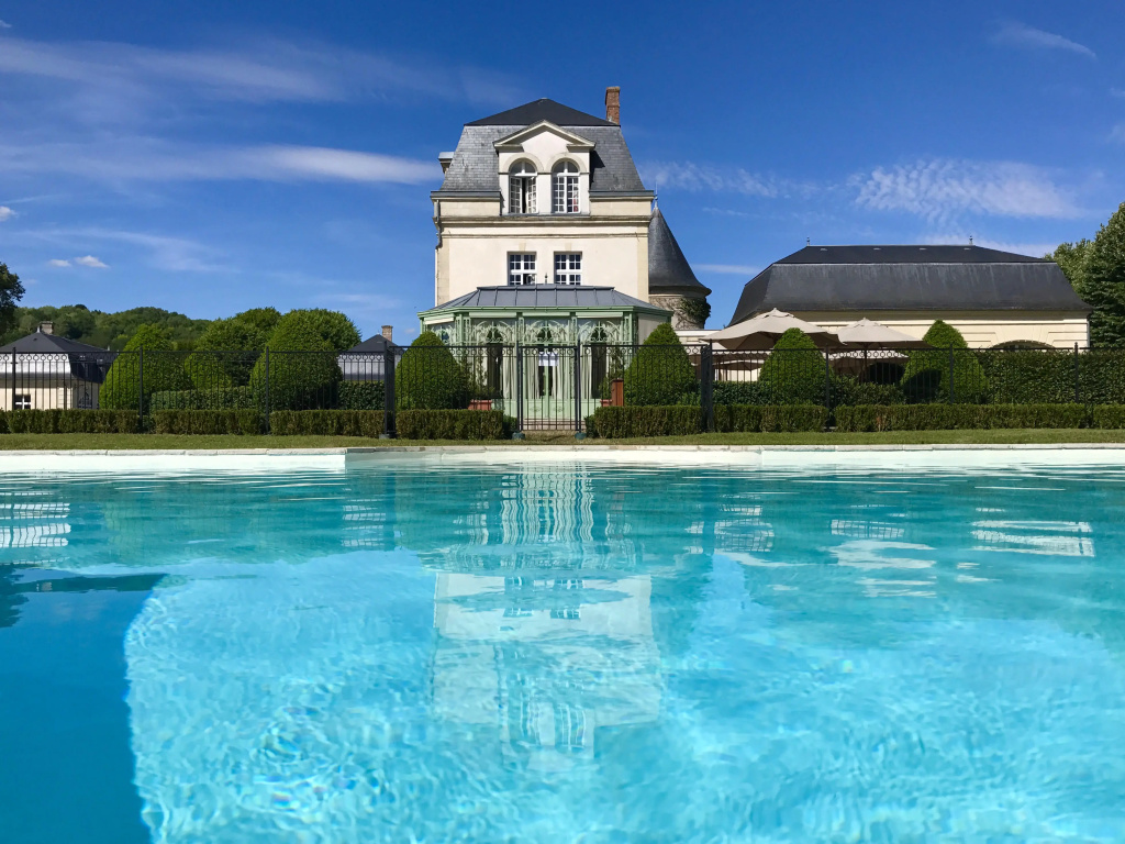 pool
