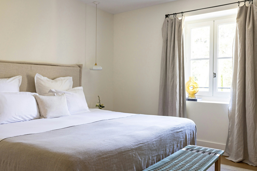guest_rooms