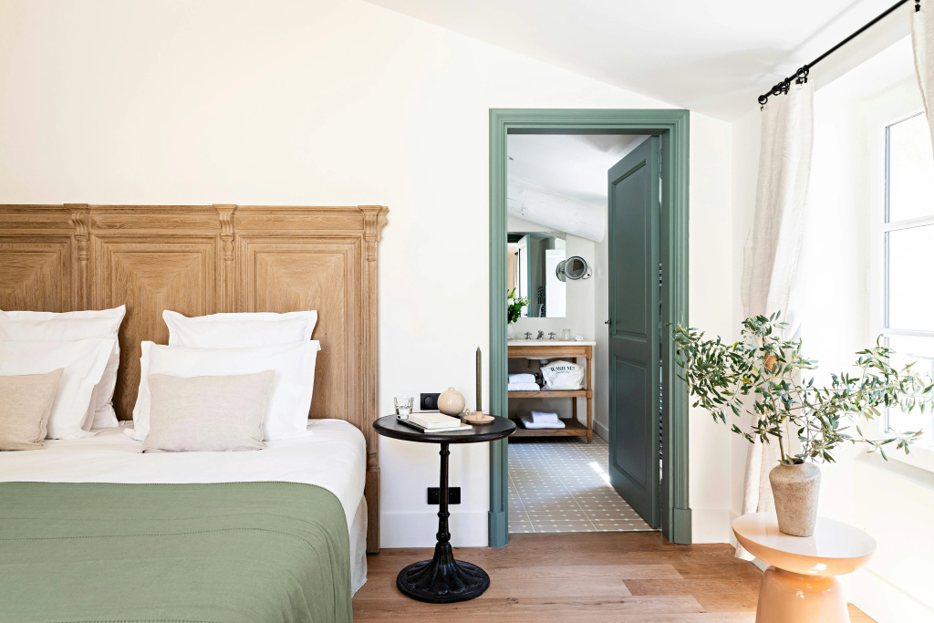 guest_rooms