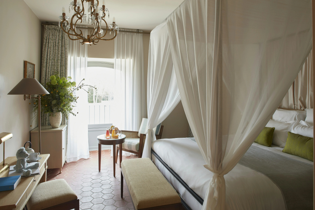 guest_rooms