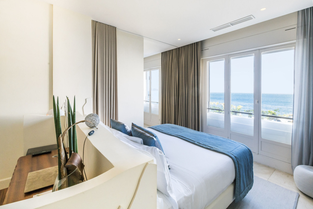 guest_rooms