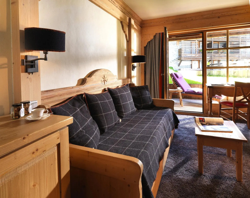 guest_rooms