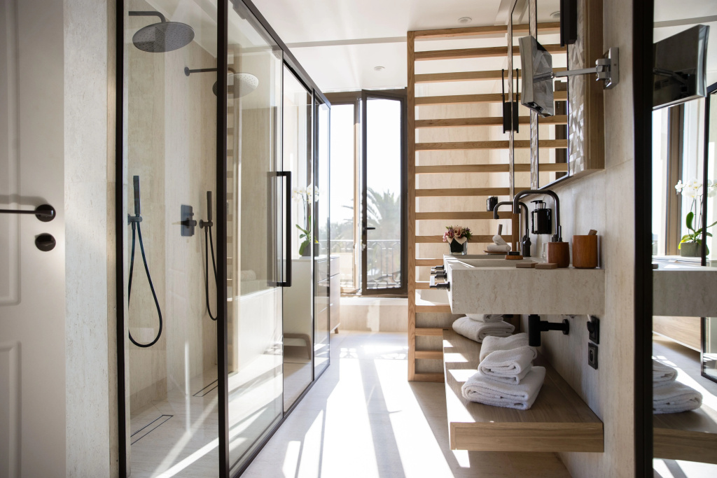 guest_rooms