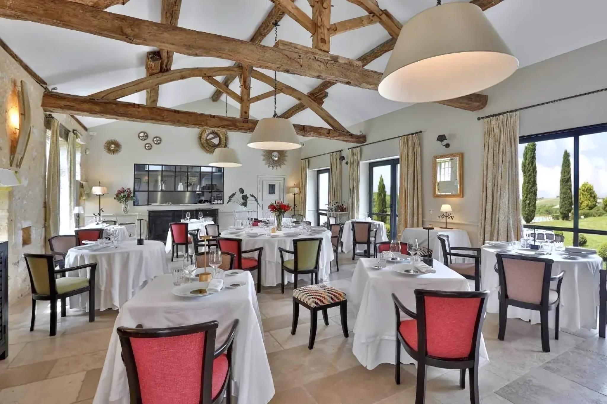 Seasonal Gastronomic Dining