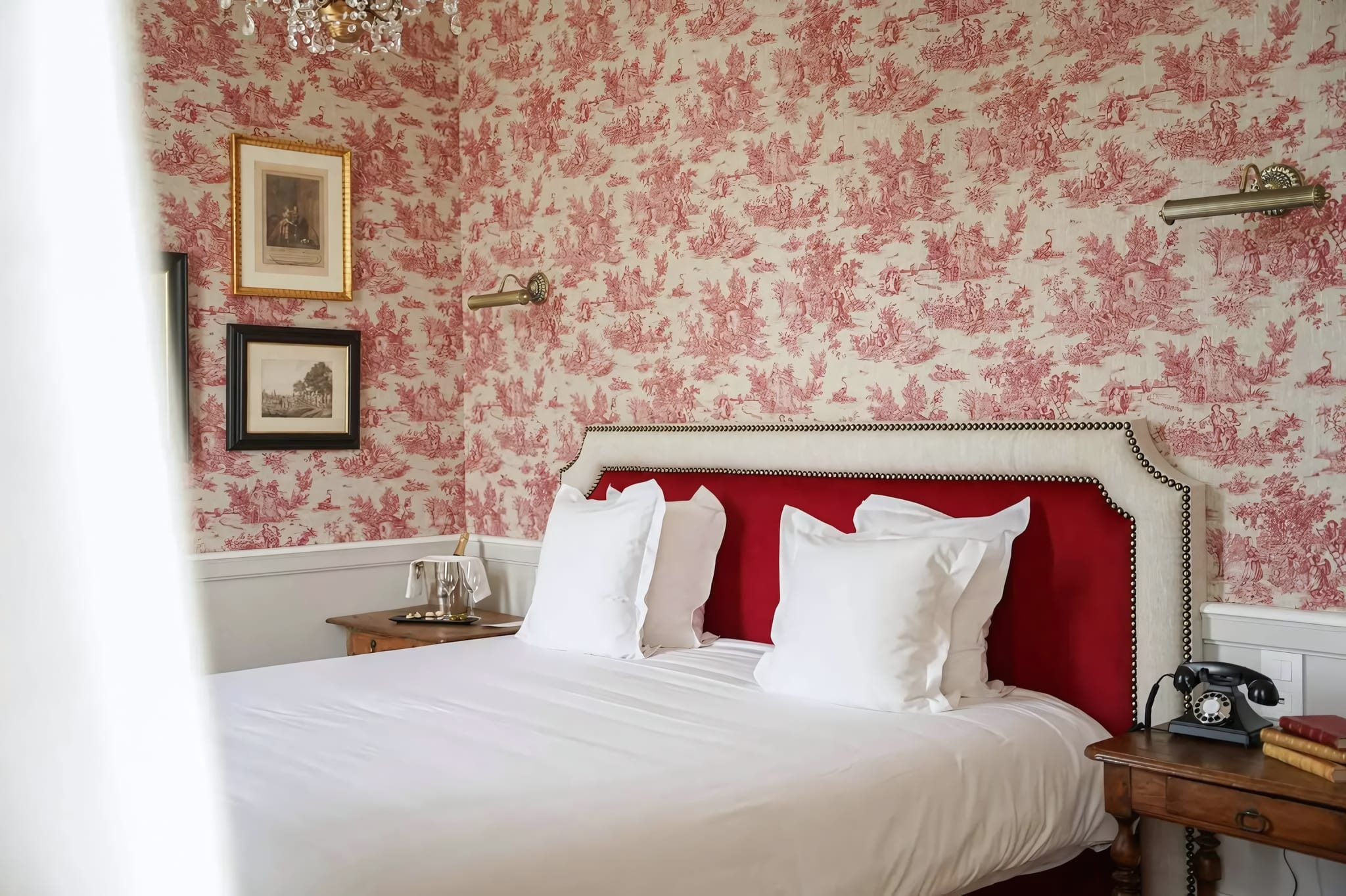 guest_rooms