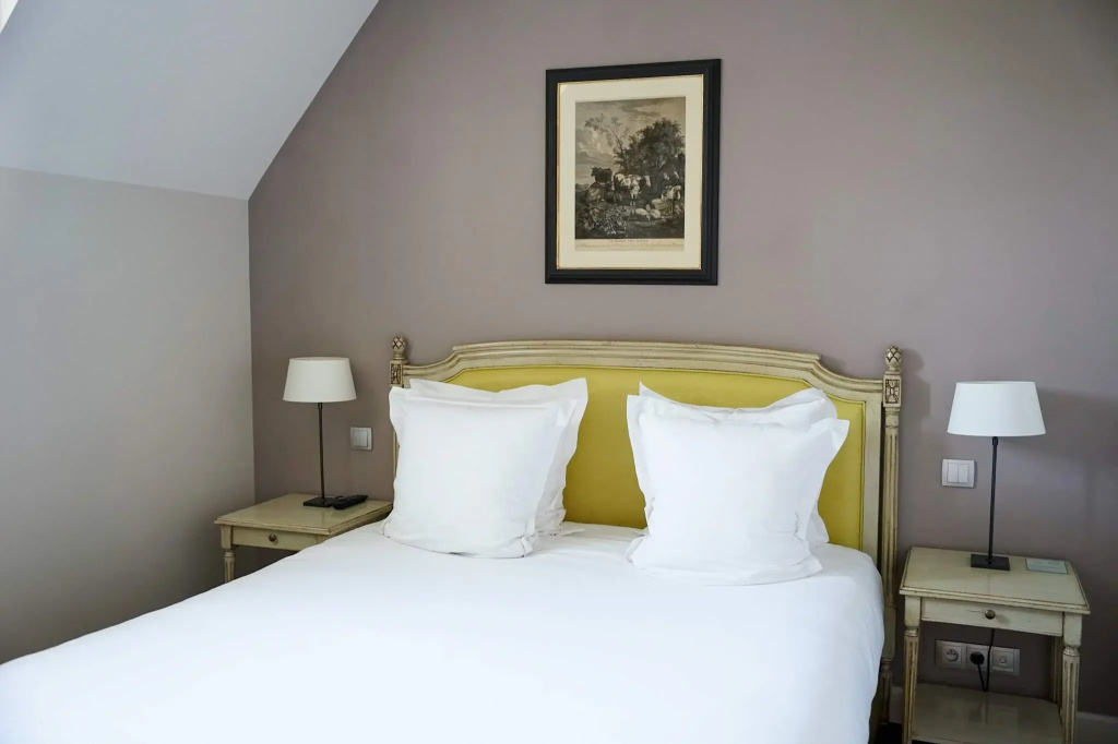 guest_rooms