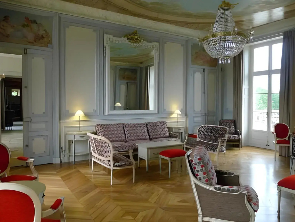 hotel_rooms
