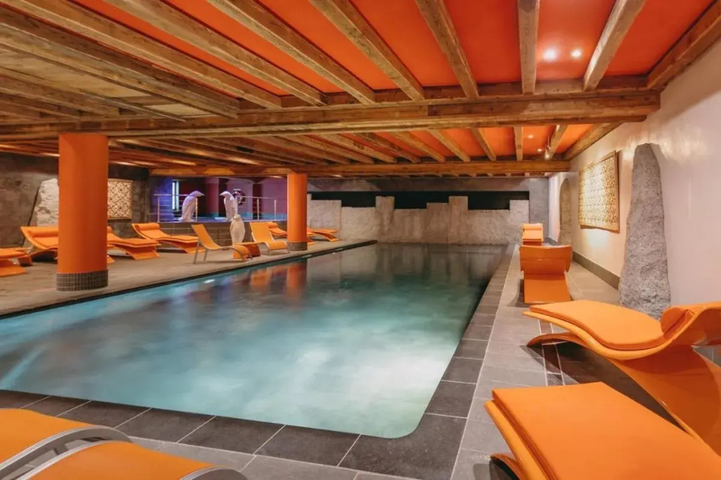 pool