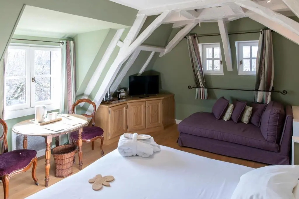 guest_rooms