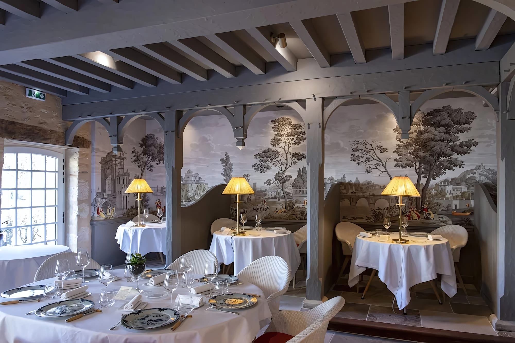 A Michelin-Starred Table in a Former Tobacco Barn