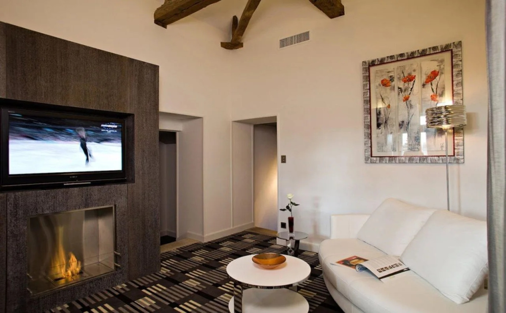 guest_rooms