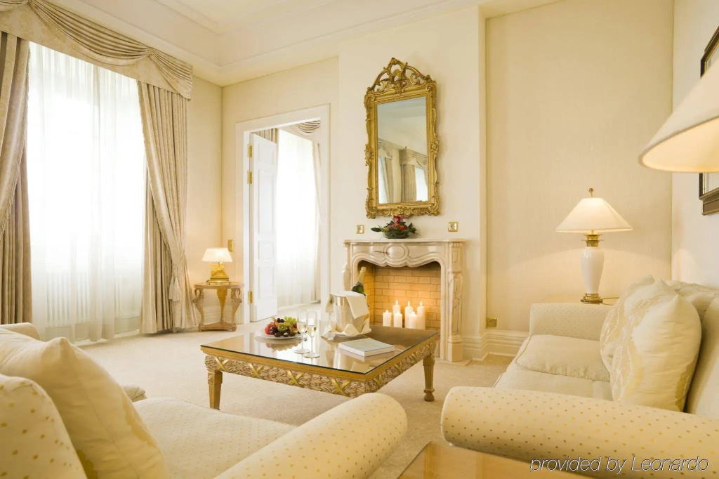guest_rooms