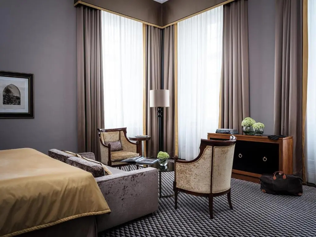 guest_rooms