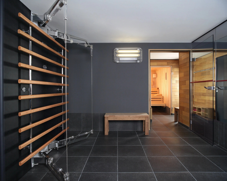 hotel_rooms