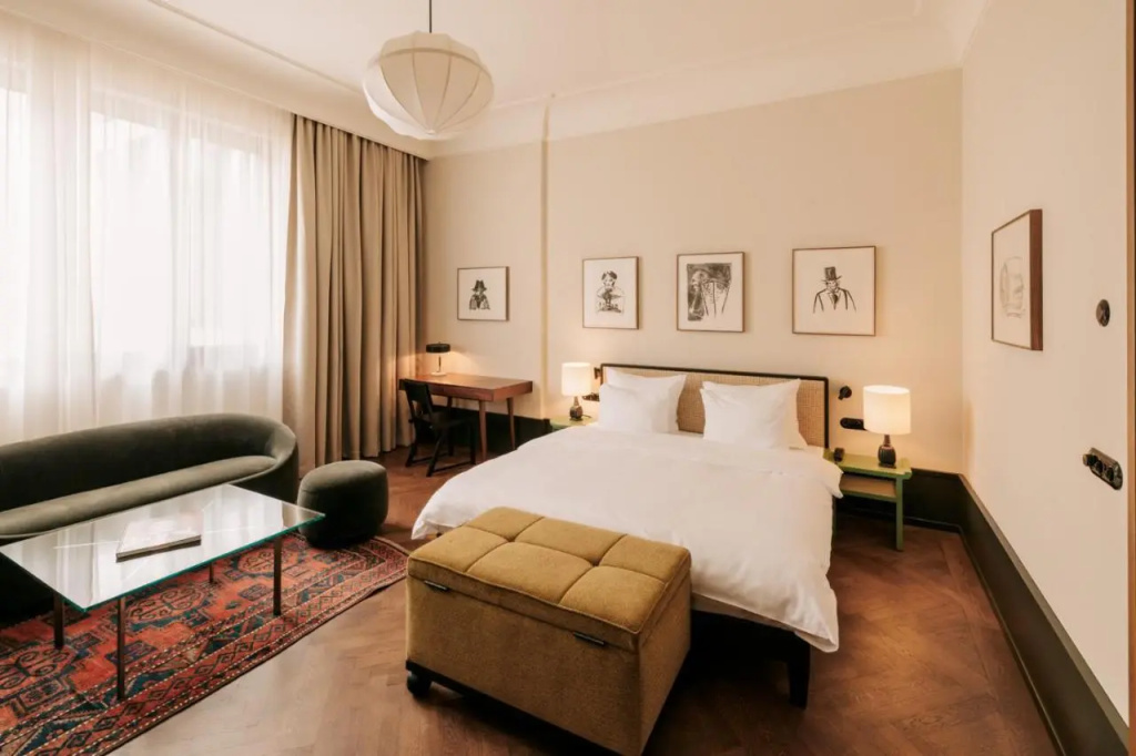 guest_rooms