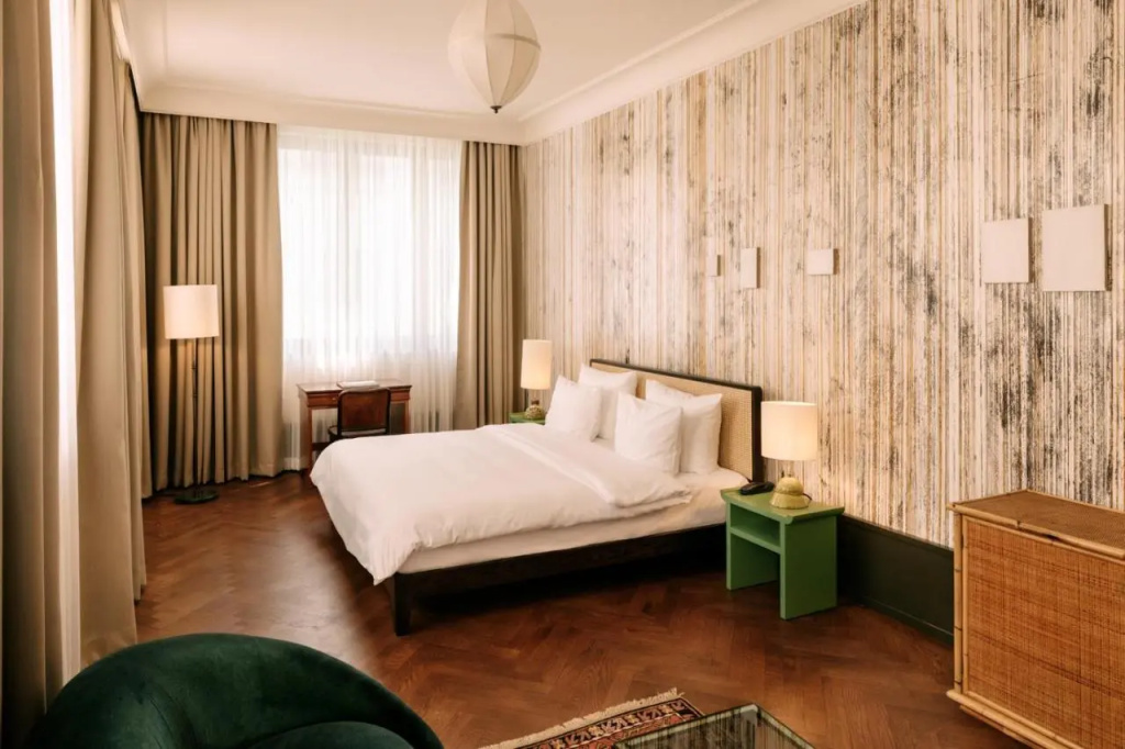 guest_rooms