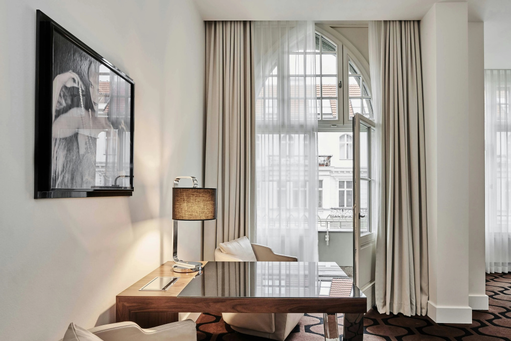 guest_rooms