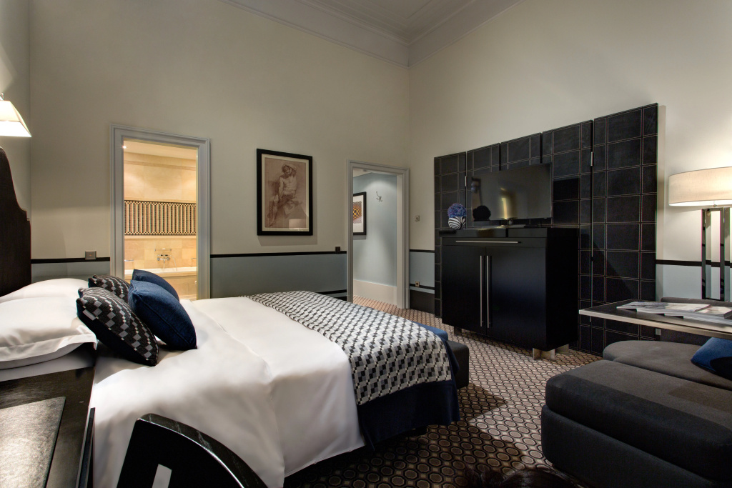 guest_rooms