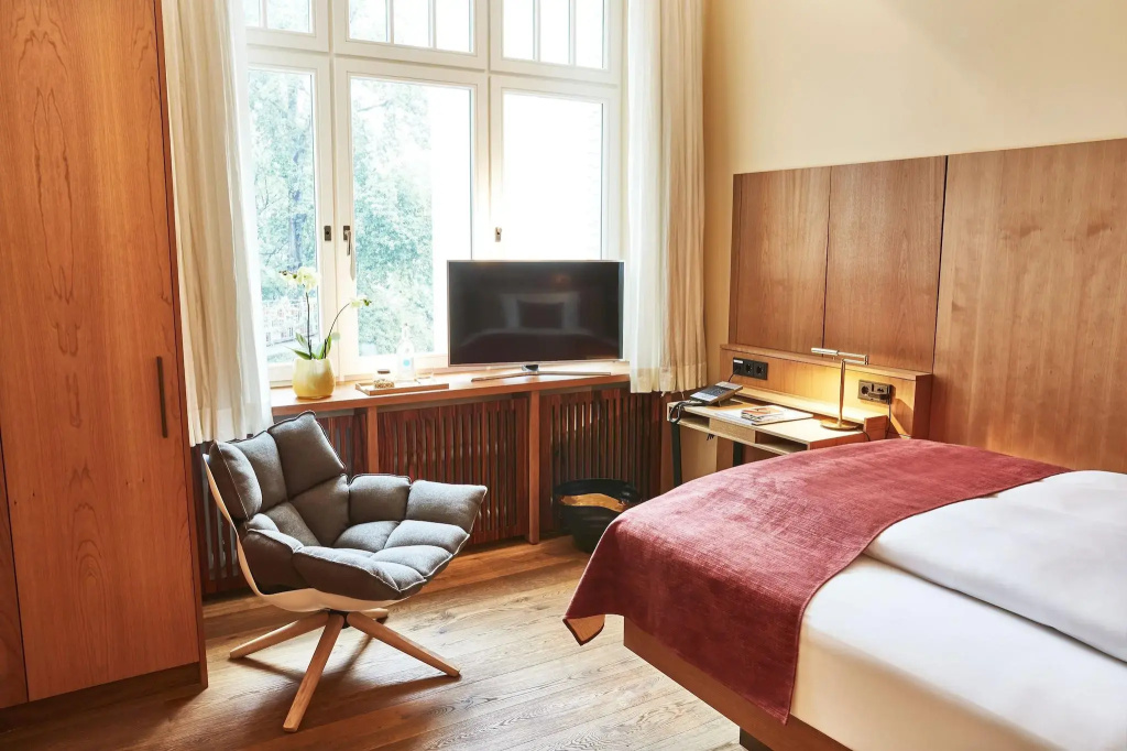 guest_rooms