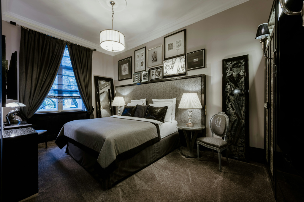 guest_rooms