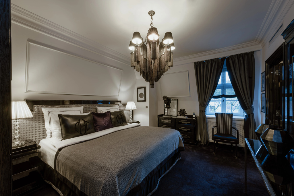 guest_rooms