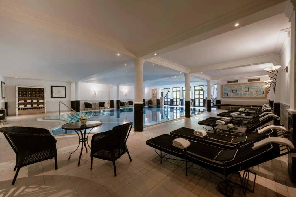 hotel_rooms