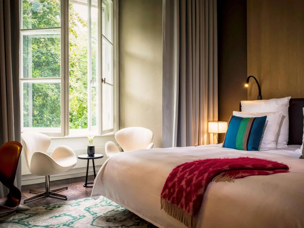 guest_rooms
