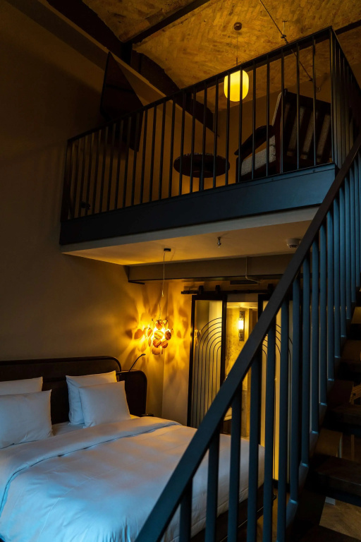 guest_rooms