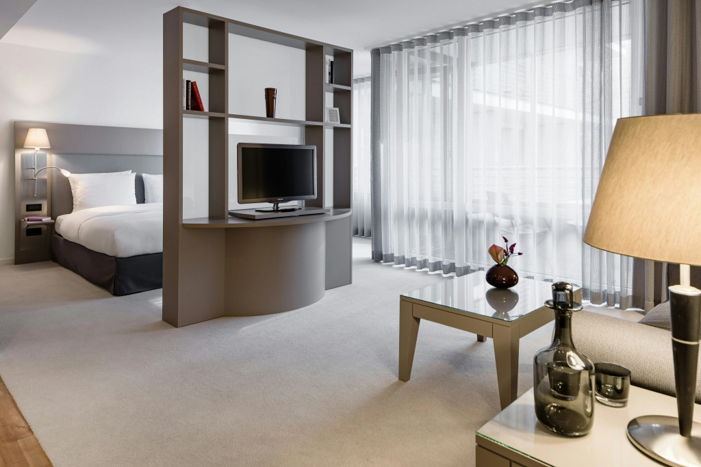 guest_rooms