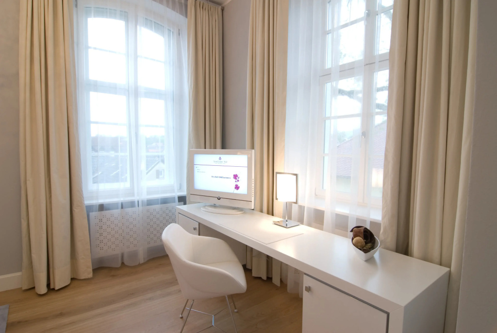 guest_rooms